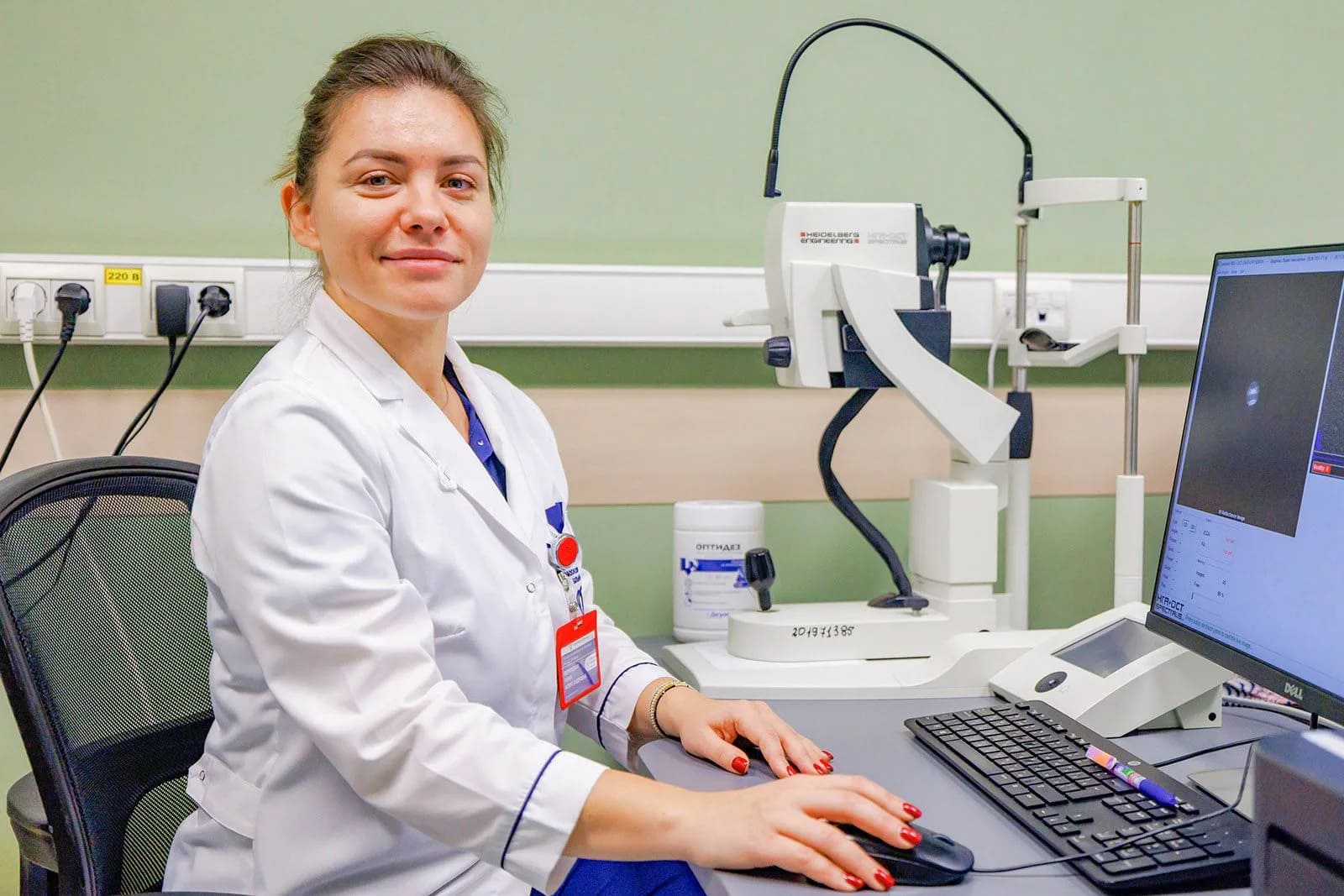 Фото лікаря